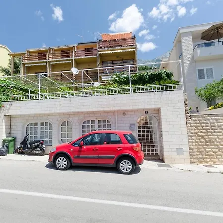 Svemir Appartement Makarska