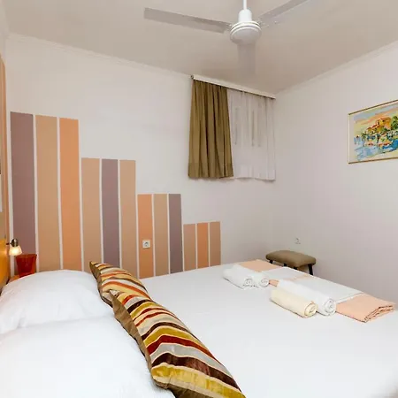 Appartement Svemir Makarska