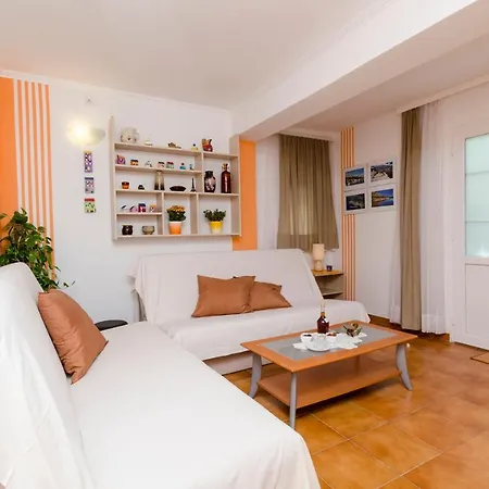 Svemir Appartement Makarska